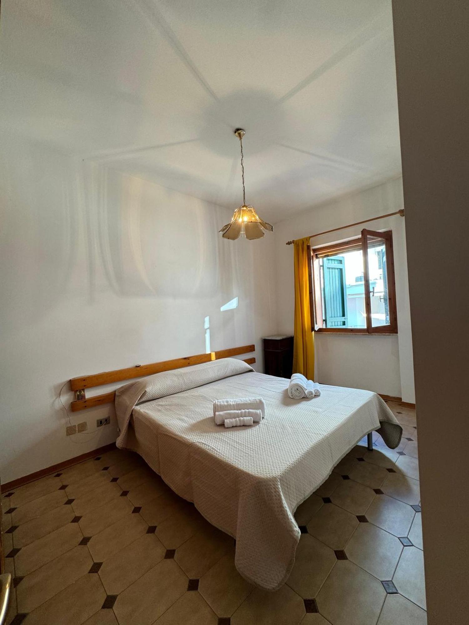 Pm 95 Via Lido Guest House 阿尔盖罗 外观 照片