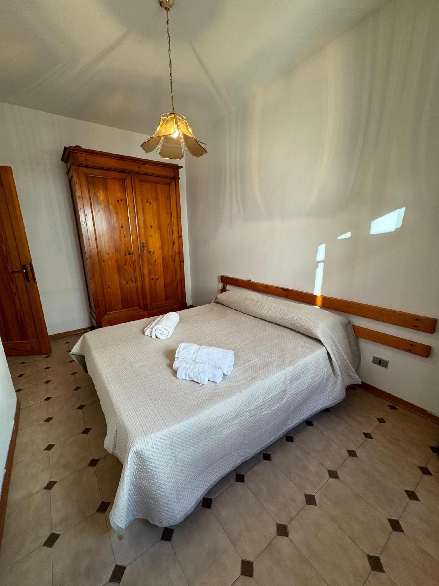 Pm 95 Via Lido Guest House 阿尔盖罗 外观 照片